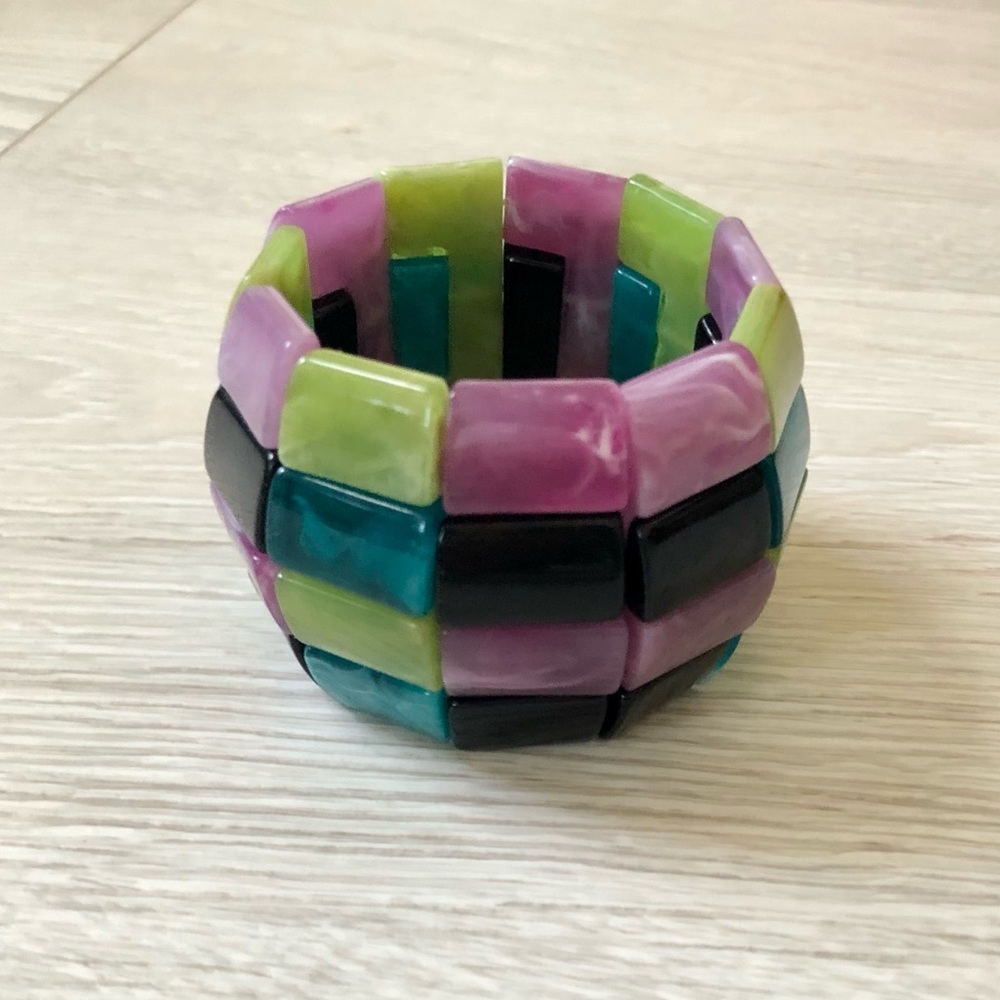 Colorful Beaded Stones Stretch Statement Bracelet - Picture 15 of 15